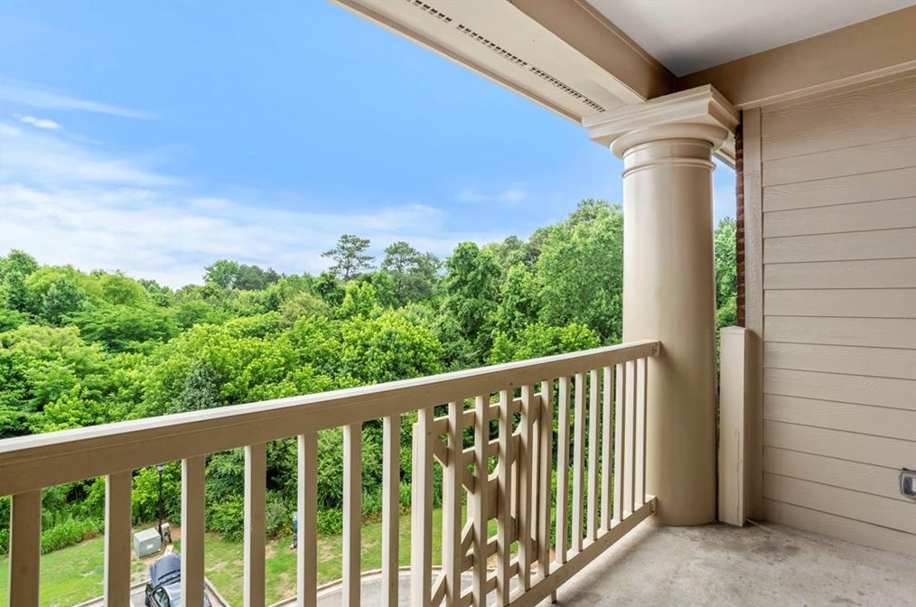 4805 Village Way, Smyrna GA  30080-9219 exterior