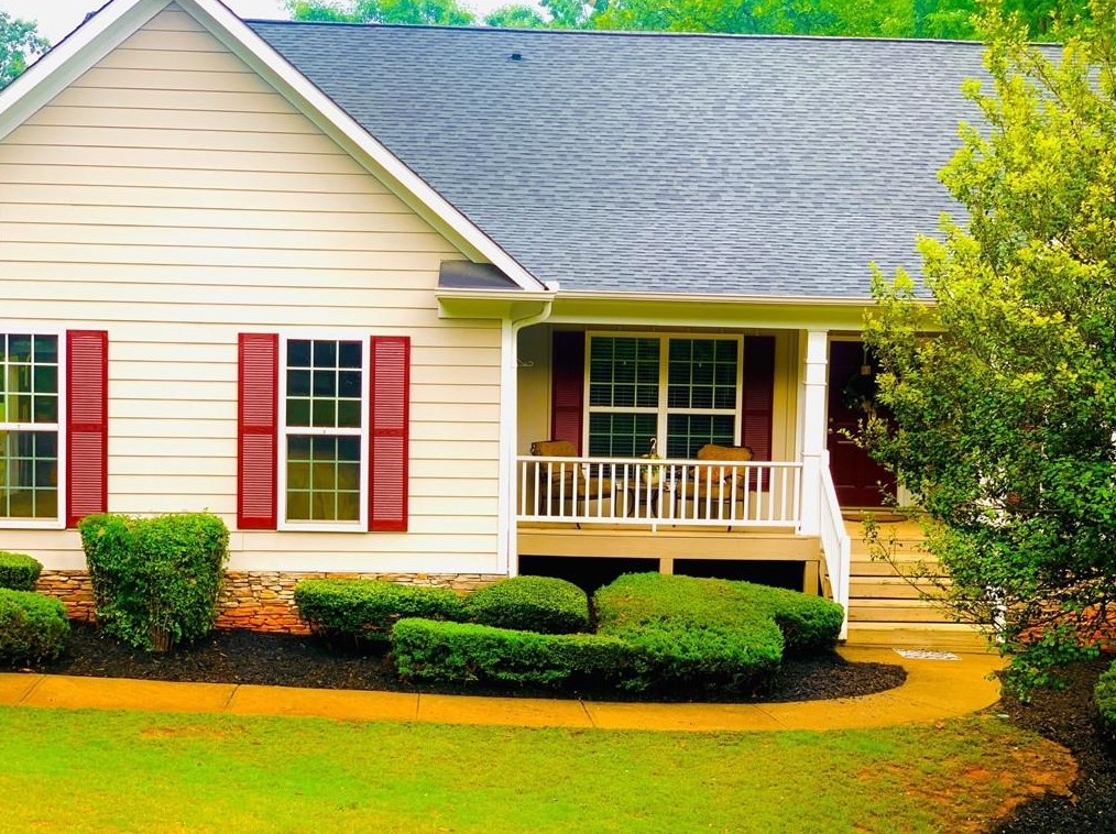 389 Crooked Creek Dr, Dahlonega, GA 30533