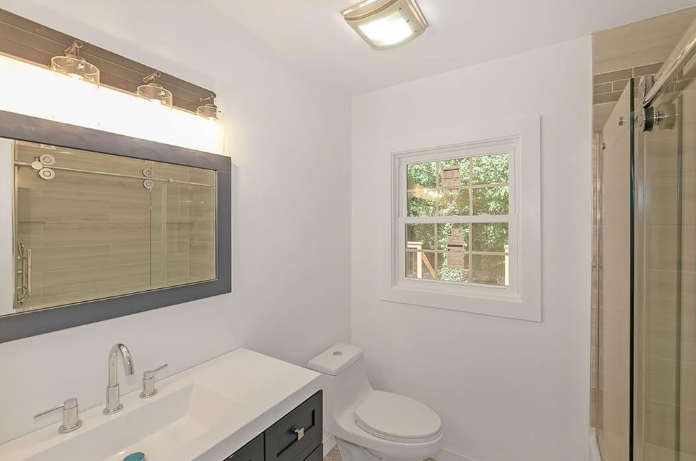 1916 Willa Way, Decatur GA  30032-4272 exterior