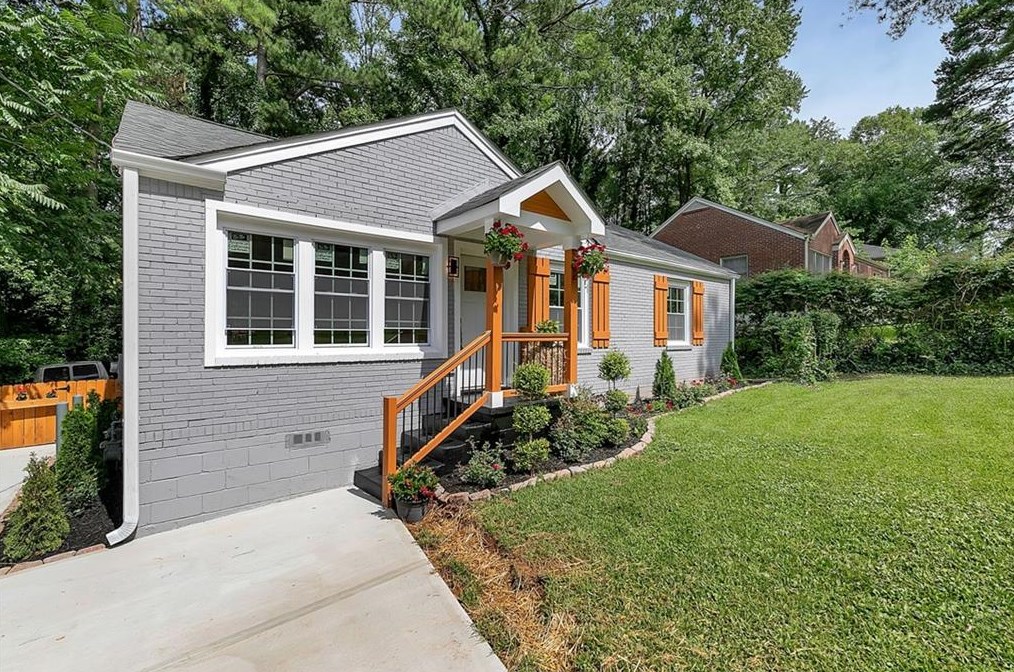 1916 Willa Way, Decatur GA  30032-4272 exterior