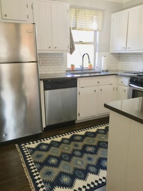 1562 Park Creek Ln, Atlanta GA  30319-2144 exterior