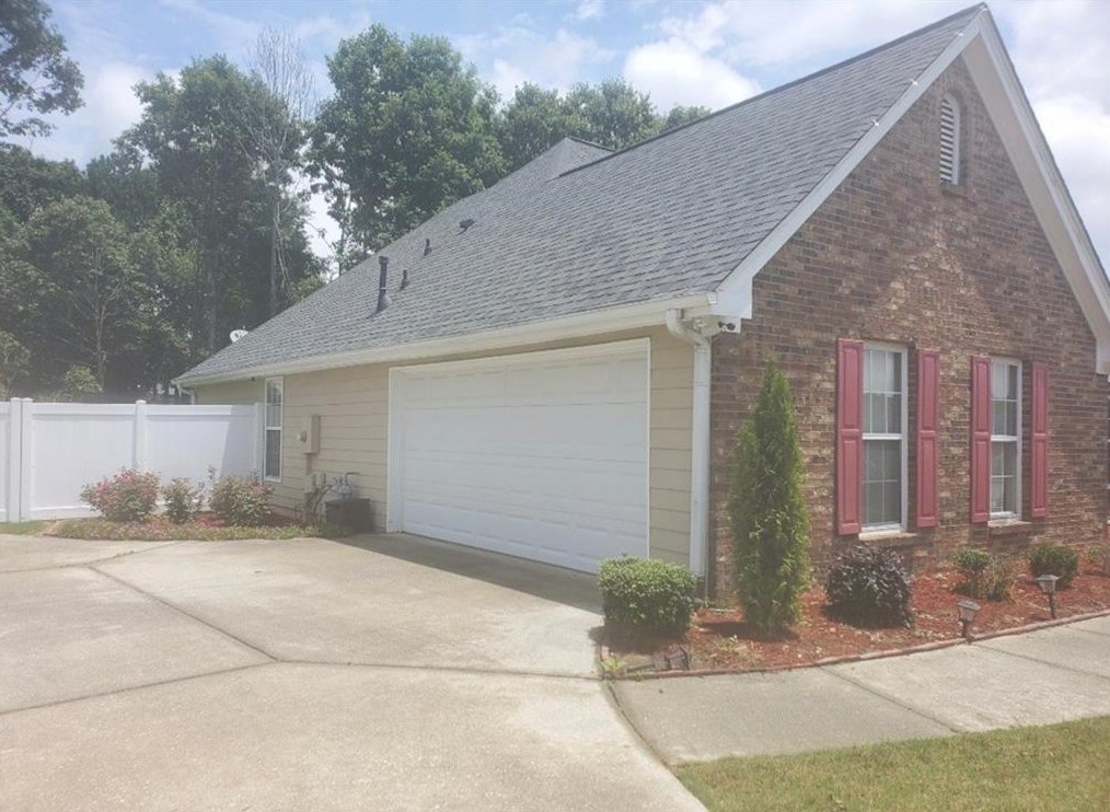 1534 Hillsong Ct, Dacula, GA 30019