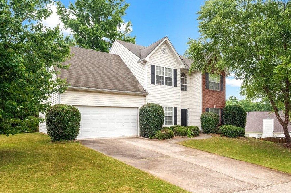 1335 Brisbane Dr, Dacula, GA 30019-7717