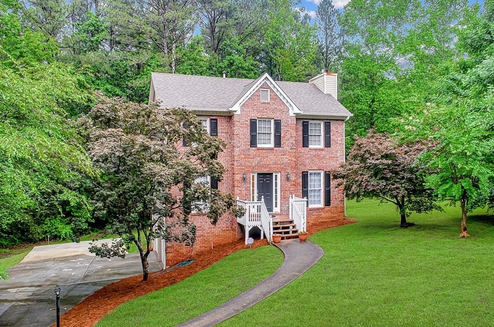 6297 Sayre Dr, Dallas, GA 30157-6540