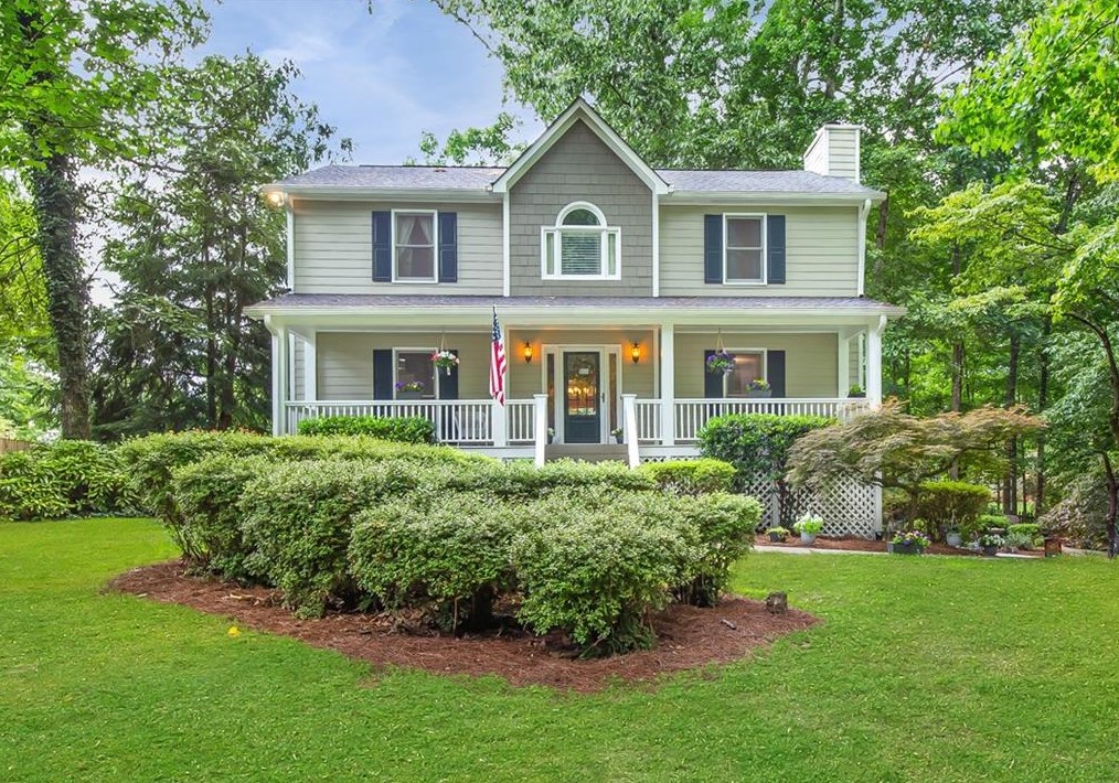 2499 Zachary Woods Dr, Marietta, GA 30064-1867