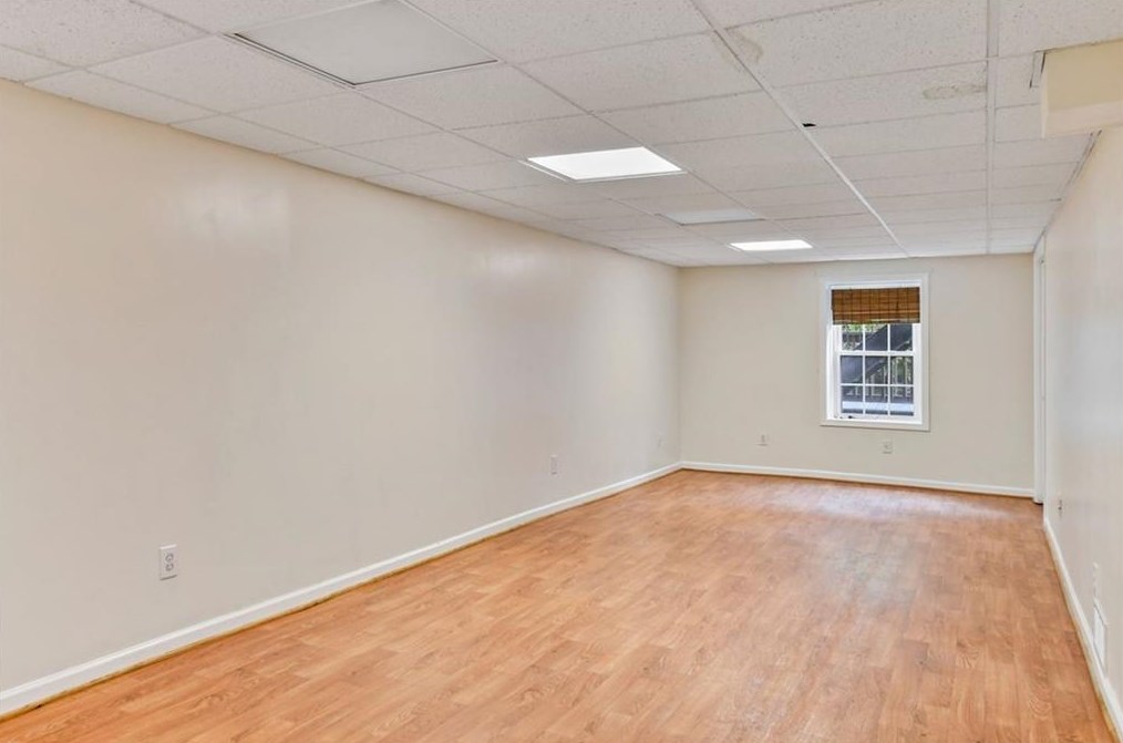 1490 Brianwood Rd, Decatur GA  30033-1741 exterior