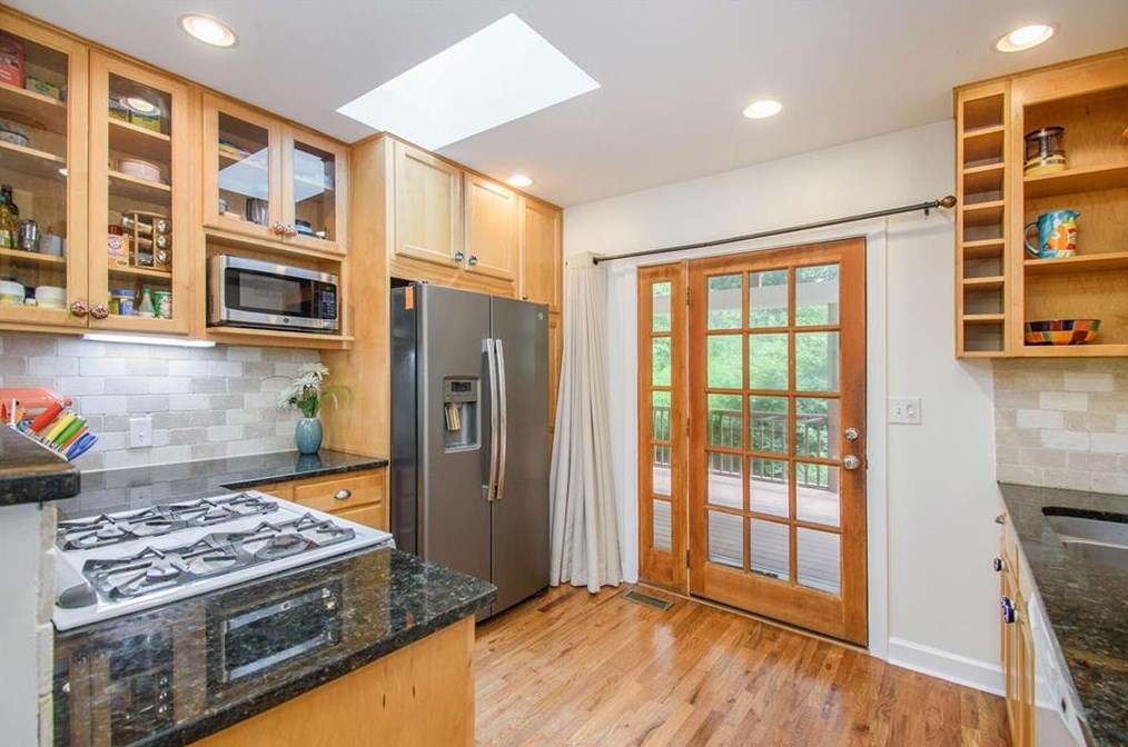 1430 Catherine St, Decatur GA  30030-4505 exterior