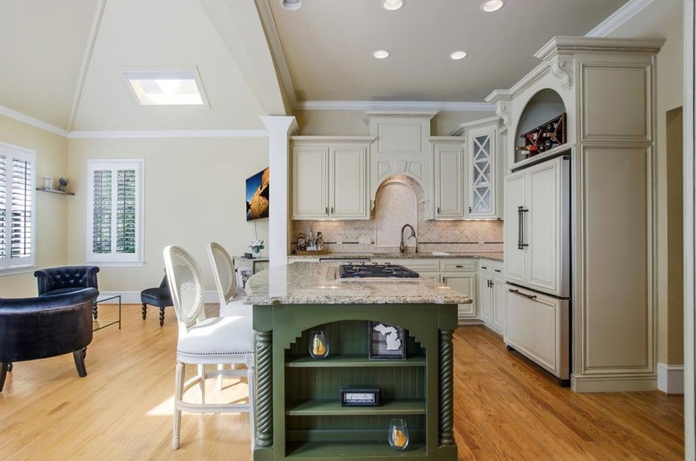 2093 Stephens Walk, Atlanta GA  30338-4455 exterior