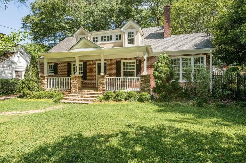 226 Inman Dr, Decatur GA  30030-3833 exterior