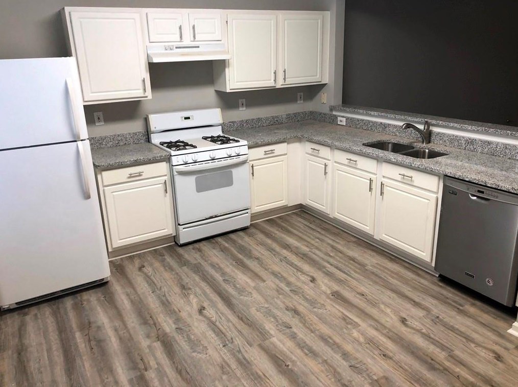 2738 Ashleigh Ln, Alpharetta, GA 30004