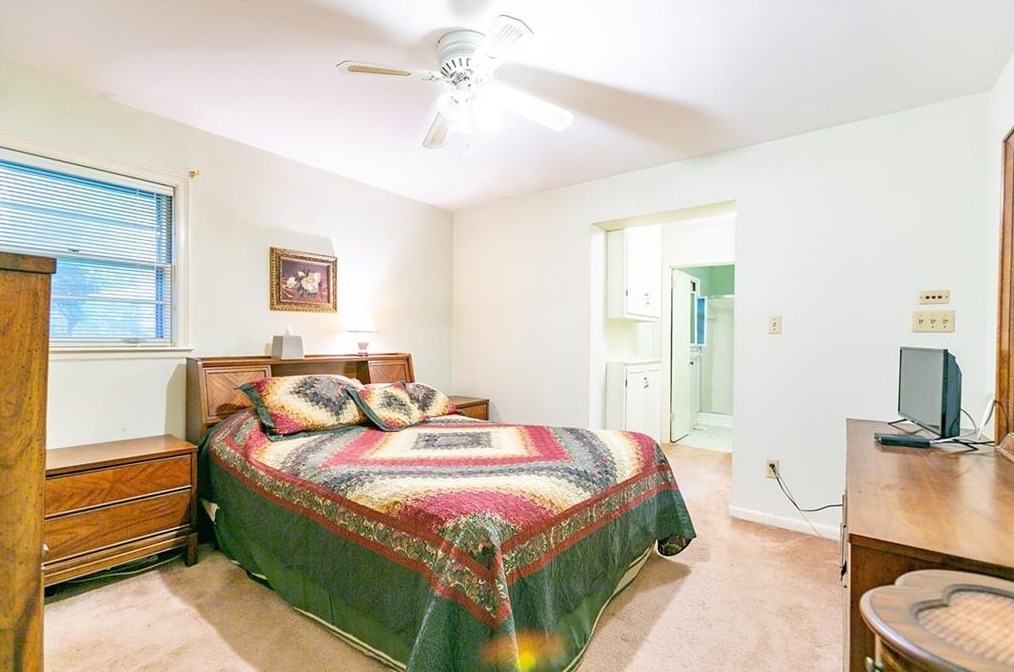 829 Whelchel Dr, Decatur GA  30033-4825 exterior