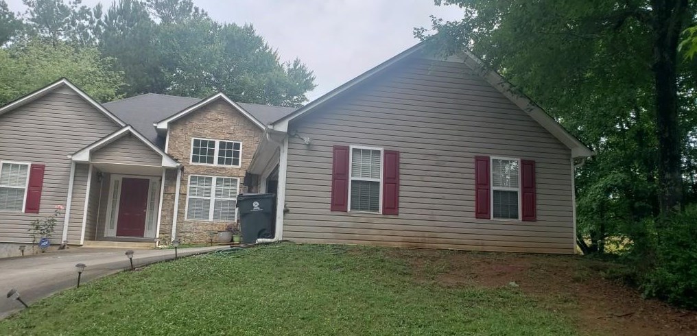 4039 Robindale Dr, Douglasville, GA 30135-7249
