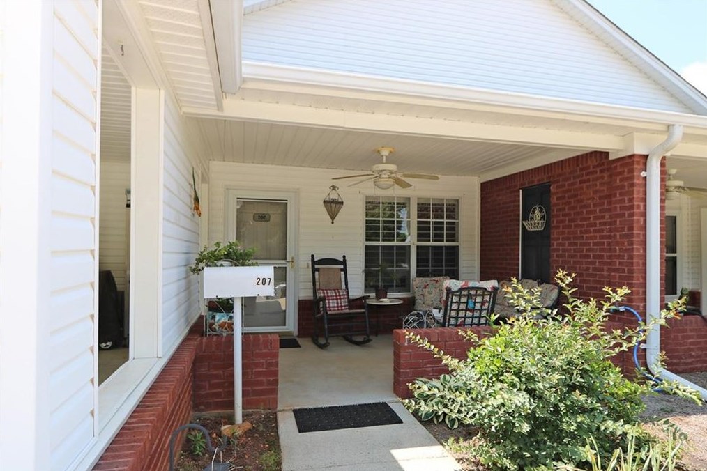 150 Old Mill Rd #207, Euharlee, GA 30120