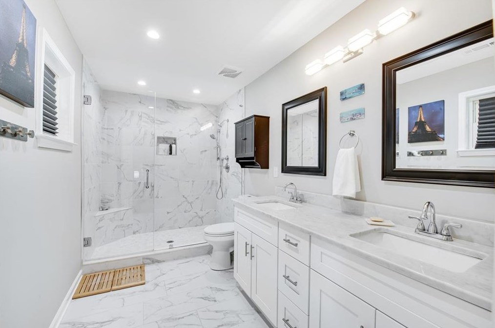 1694 Montcliff Ct, Decatur GA  30033-1313 exterior