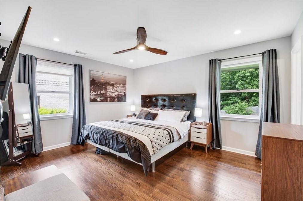 1694 Montcliff Ct, Decatur GA  30033-1313 exterior