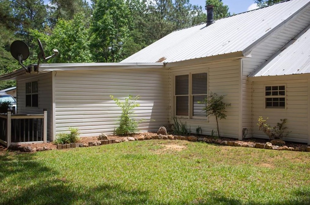 2429 Calhoun Rd, Rome GA  30161-1922 exterior