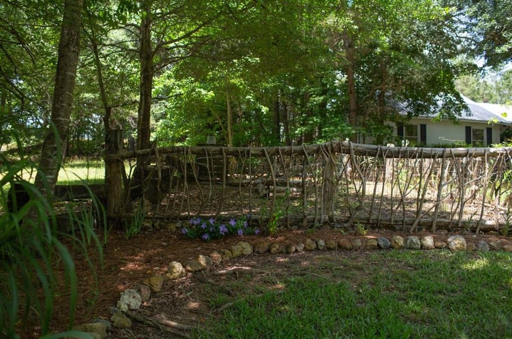 2429 Calhoun Rd, Rome GA  30161-1922 exterior