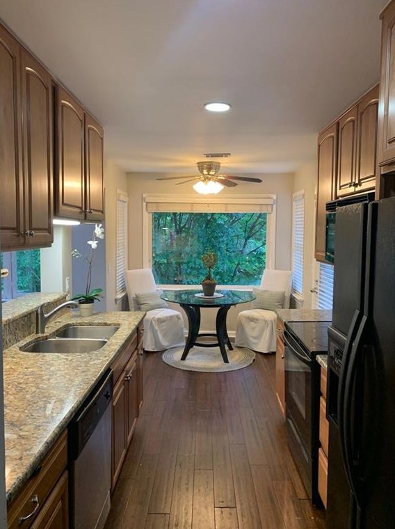 32 Brittany Way Ne, Atlanta, GA 30324