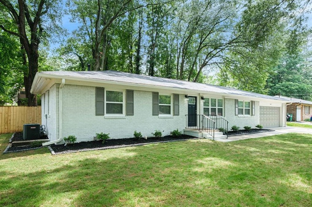 2497 Yolanda Trail, Ellenwood, GA 30294