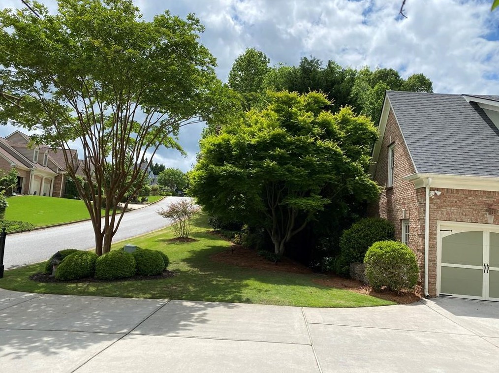 3714 Wavespray Ct, Gainesville, GA 30506-1079