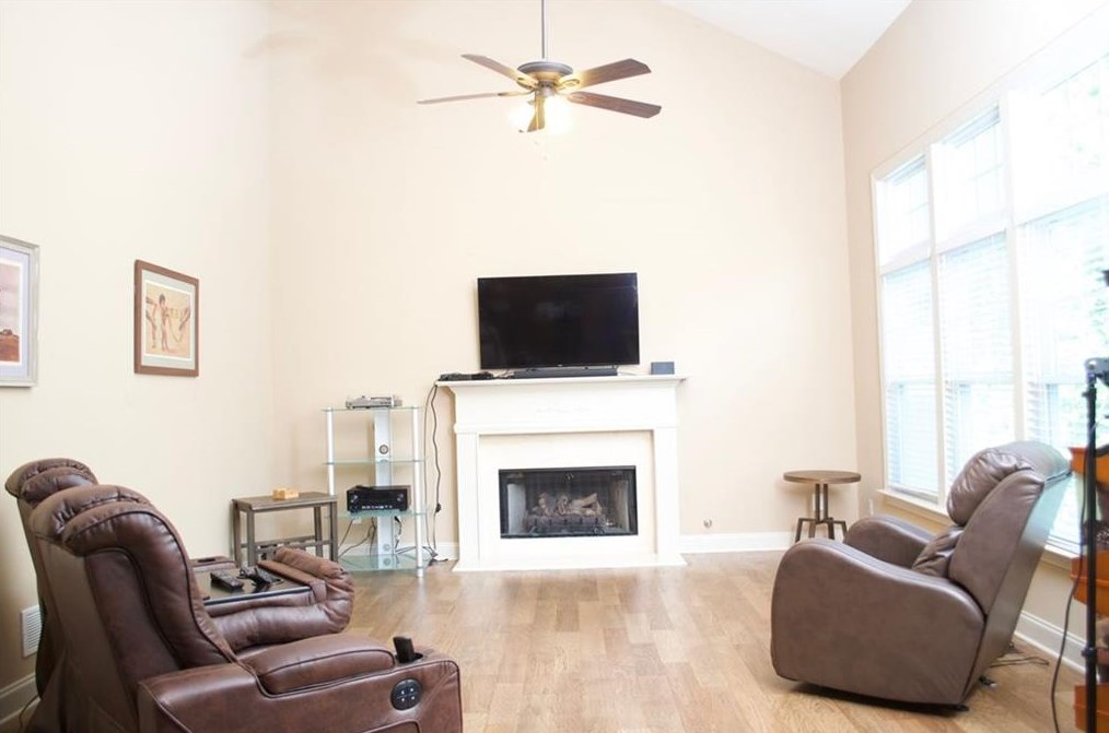 7797 Copper Kettle Way, Flowery Branch GA  30542-7572 exterior