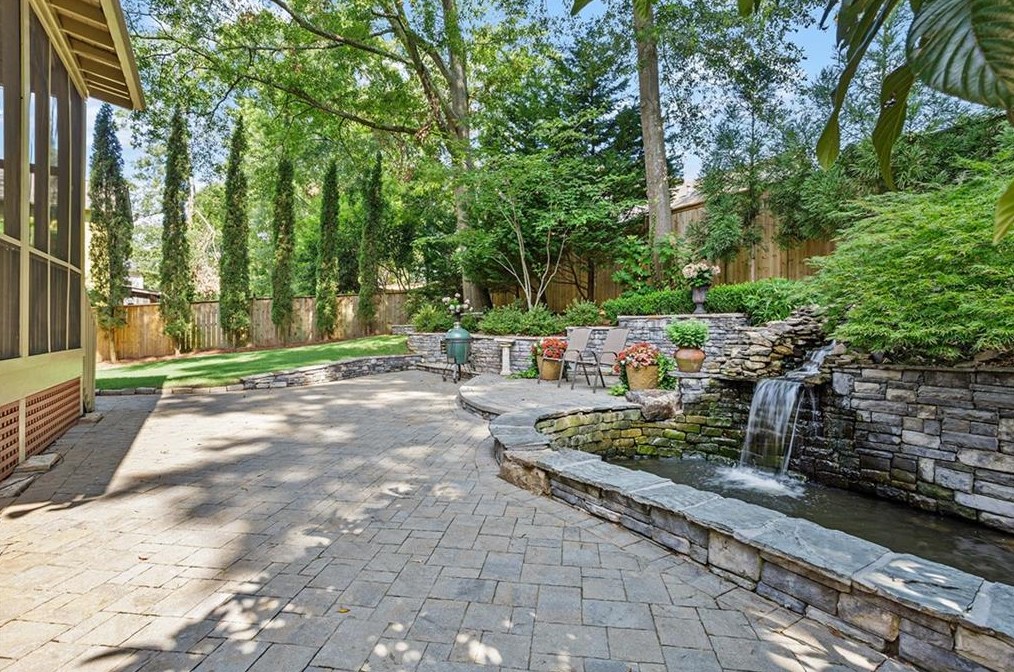 1964 Preston Park Pl, Decatur GA  30032-5279 exterior