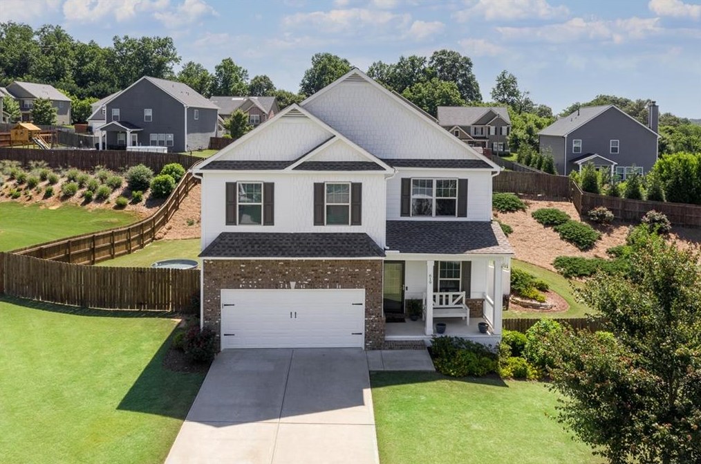 619 Darnell Rd, Holly Springs, GA 30115