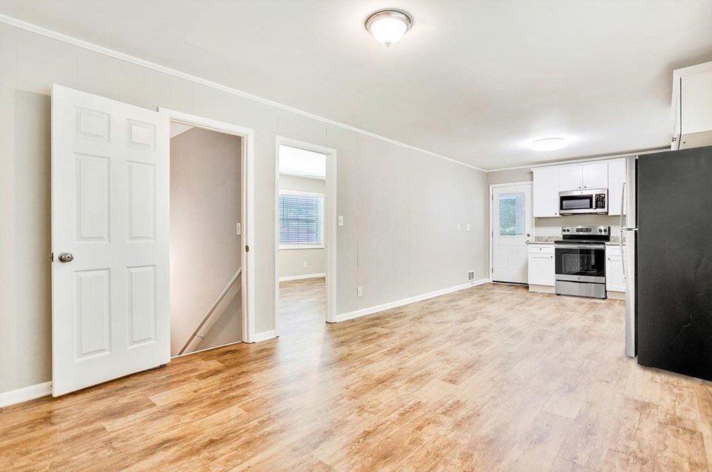 3423 Tulip Dr, Decatur GA  30032-3852 exterior