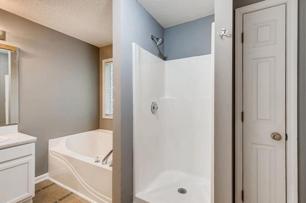 219 Beckett Dr, Dallas GA  30132-0355 exterior