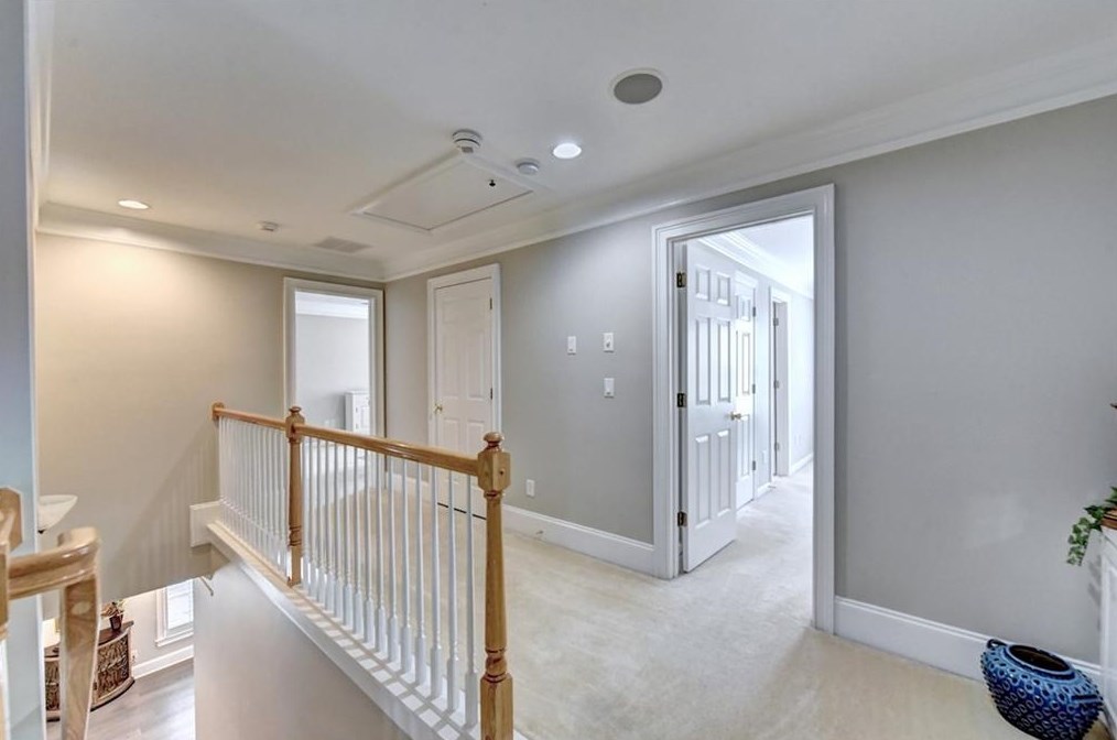 887 Wescott Ln, Atlanta GA  30319-1656 exterior