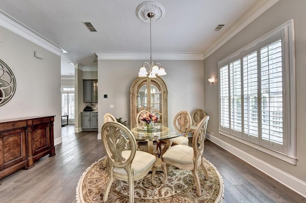 887 Wescott Ln, Atlanta GA  30319-1656 exterior