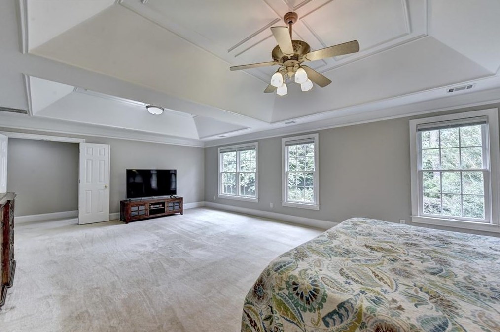 887 Wescott Ln, Atlanta GA  30319-1656 exterior