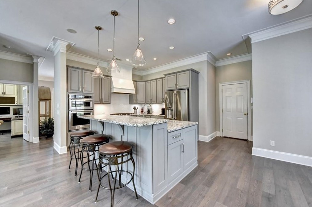 887 Wescott Ln, Atlanta GA  30319-1656 exterior