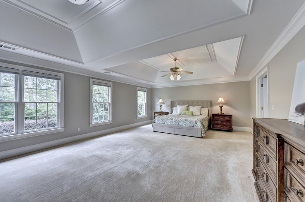 887 Wescott Ln, Atlanta GA  30319-1656 exterior