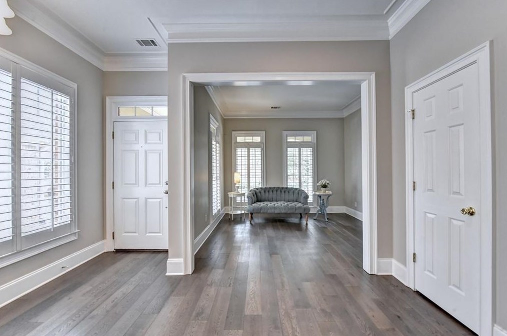 887 Wescott Ln, Atlanta GA  30319-1656 exterior