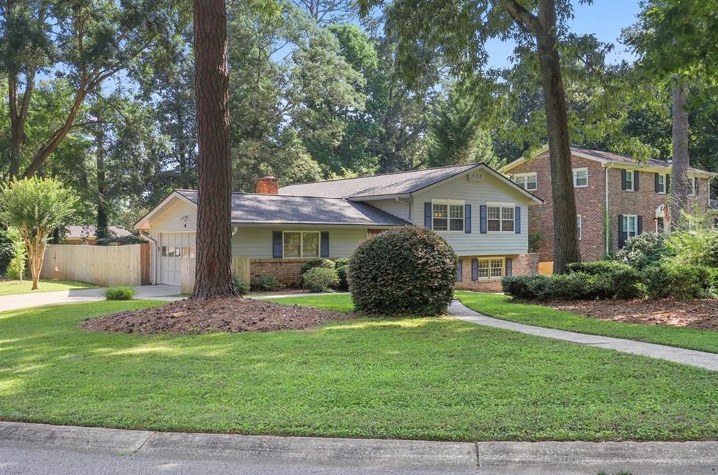 6471 Whispering Trl, Atlanta, GA 30328-3050