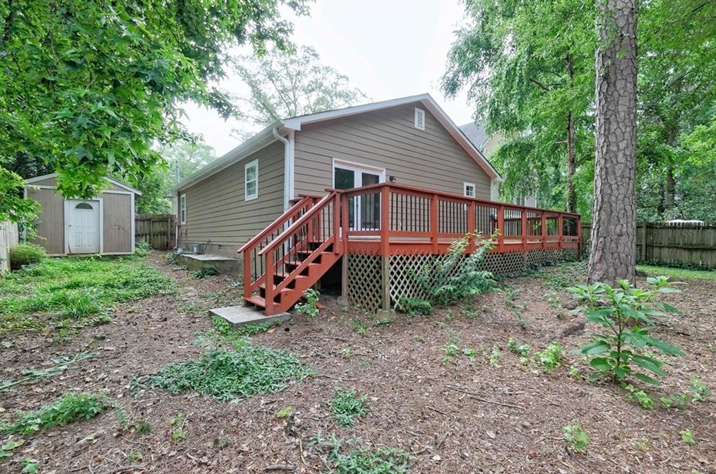 1297 Fenway Cir, Decatur GA  30030-4519 exterior