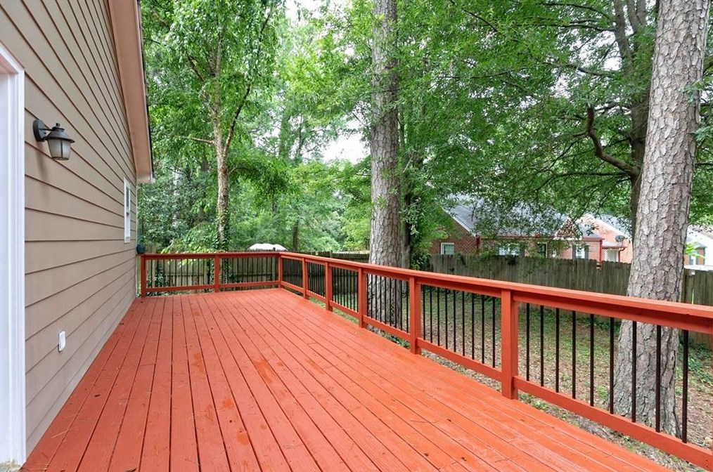 1297 Fenway Cir, Decatur GA  30030-4519 exterior