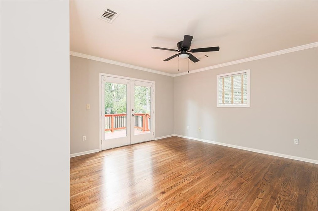 1297 Fenway Cir, Decatur GA  30030-4519 exterior