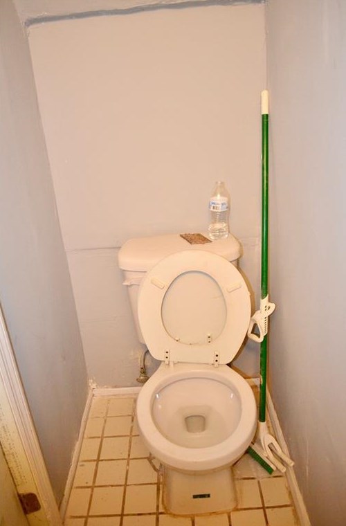 3810 London Dr, Decatur GA  30032-2374 exterior