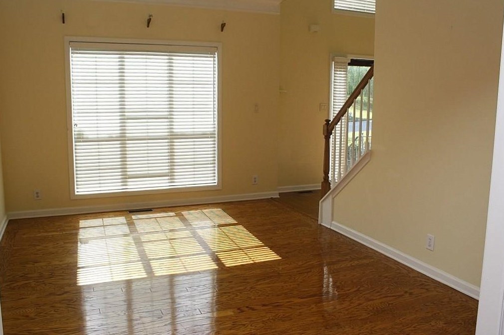 350 Saddle Bridge Dr, Alpharetta GA  30022-8123 exterior