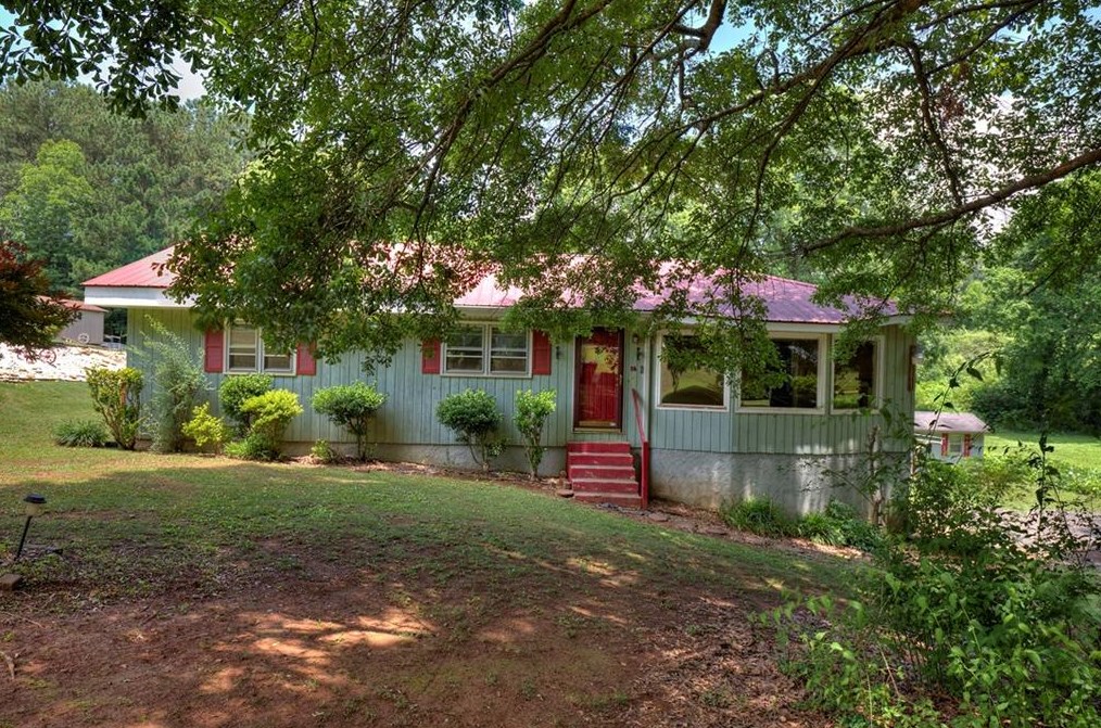 16 Townsley Dr, Euharlee, GA 30120-2833
