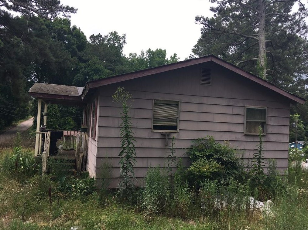 525 Parham St, Warm Springs, GA 31830