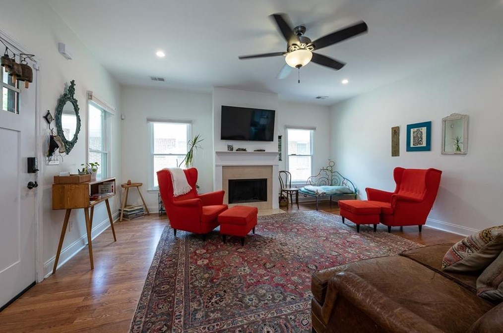 950 White St, Atlanta GA  30310-2760 exterior