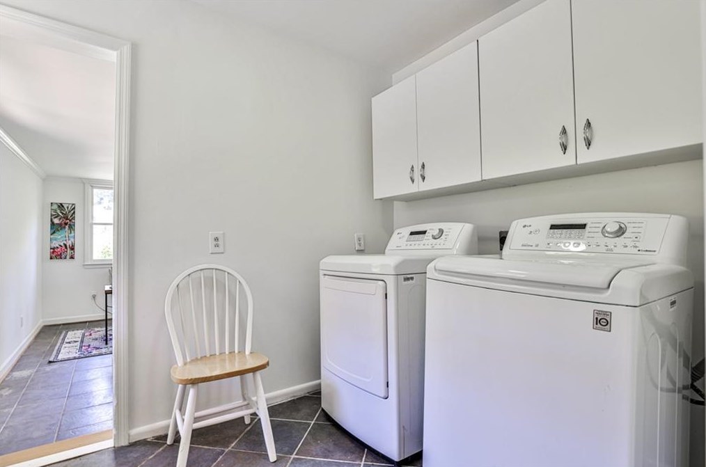 617 Webster Dr, Decatur GA  30033-5434 exterior