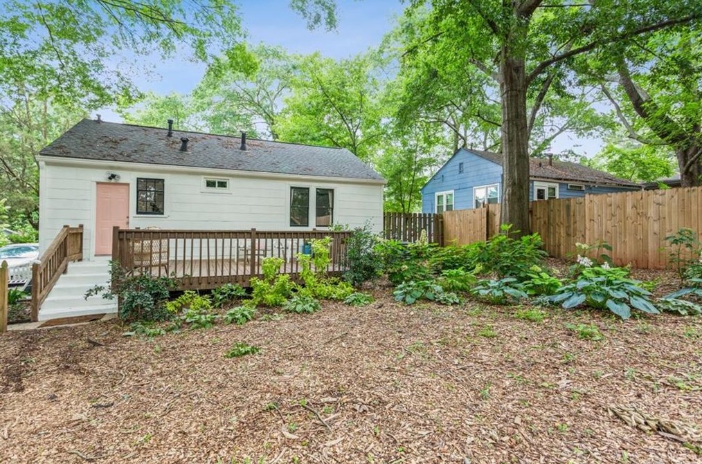 770 Brown Pl, Decatur GA  30030-3909 exterior