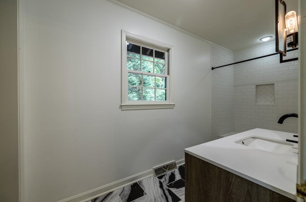 7 Maplewood Dr, Rome GA  30161-5924 exterior