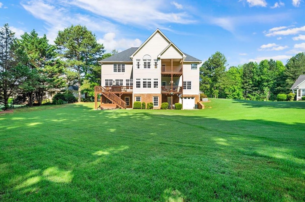 32 Starlight Dr, Euharlee, GA 30121-9265