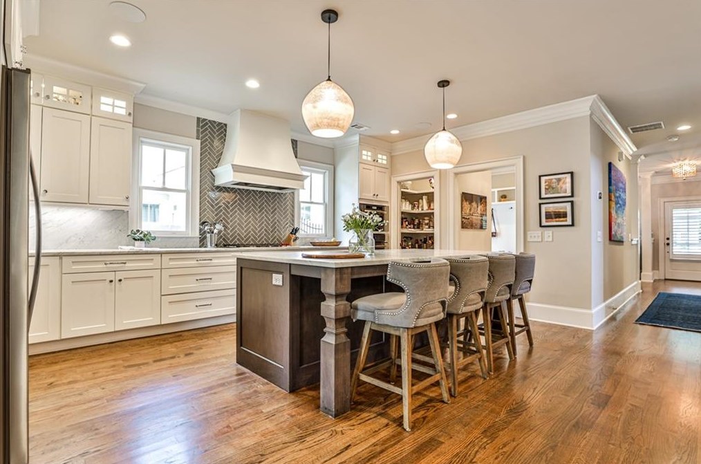 259 Maxwell St, Decatur GA  30030-4210 exterior