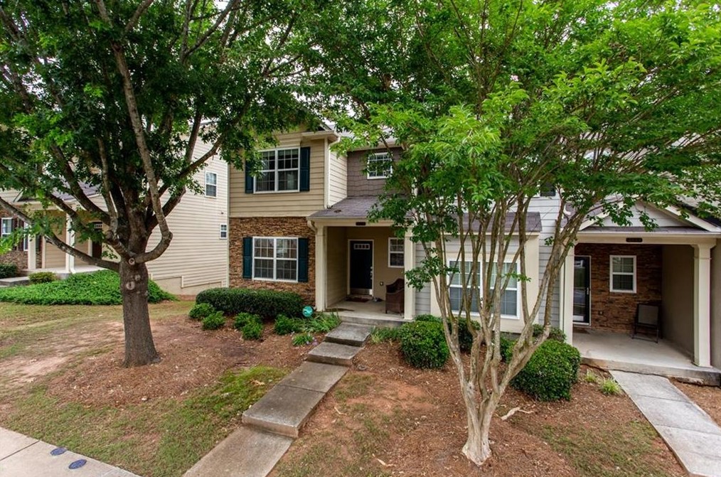 2663 Cedar Dr, Lawrenceville, GA 30043-1325